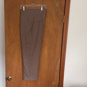 Zara Women’s houndstooth check pants. Never worn. Size XL.
